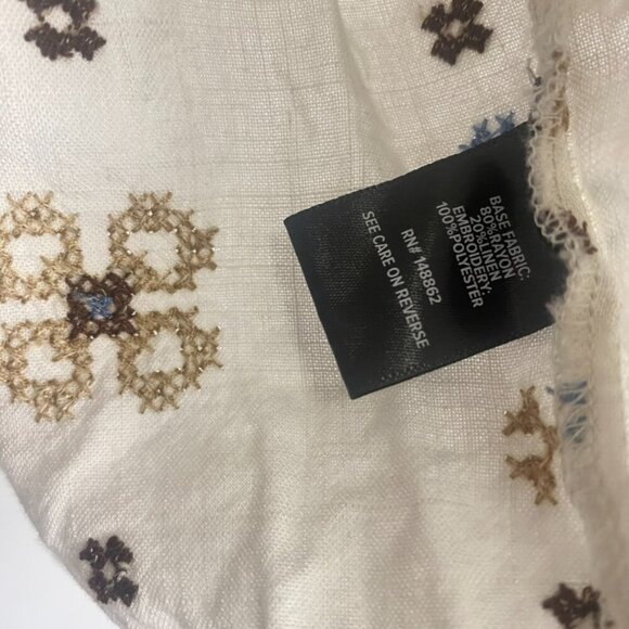 Torrid Linen Blend Embroidered Floral Flutter Sleeve Top - Picture 8 of 13